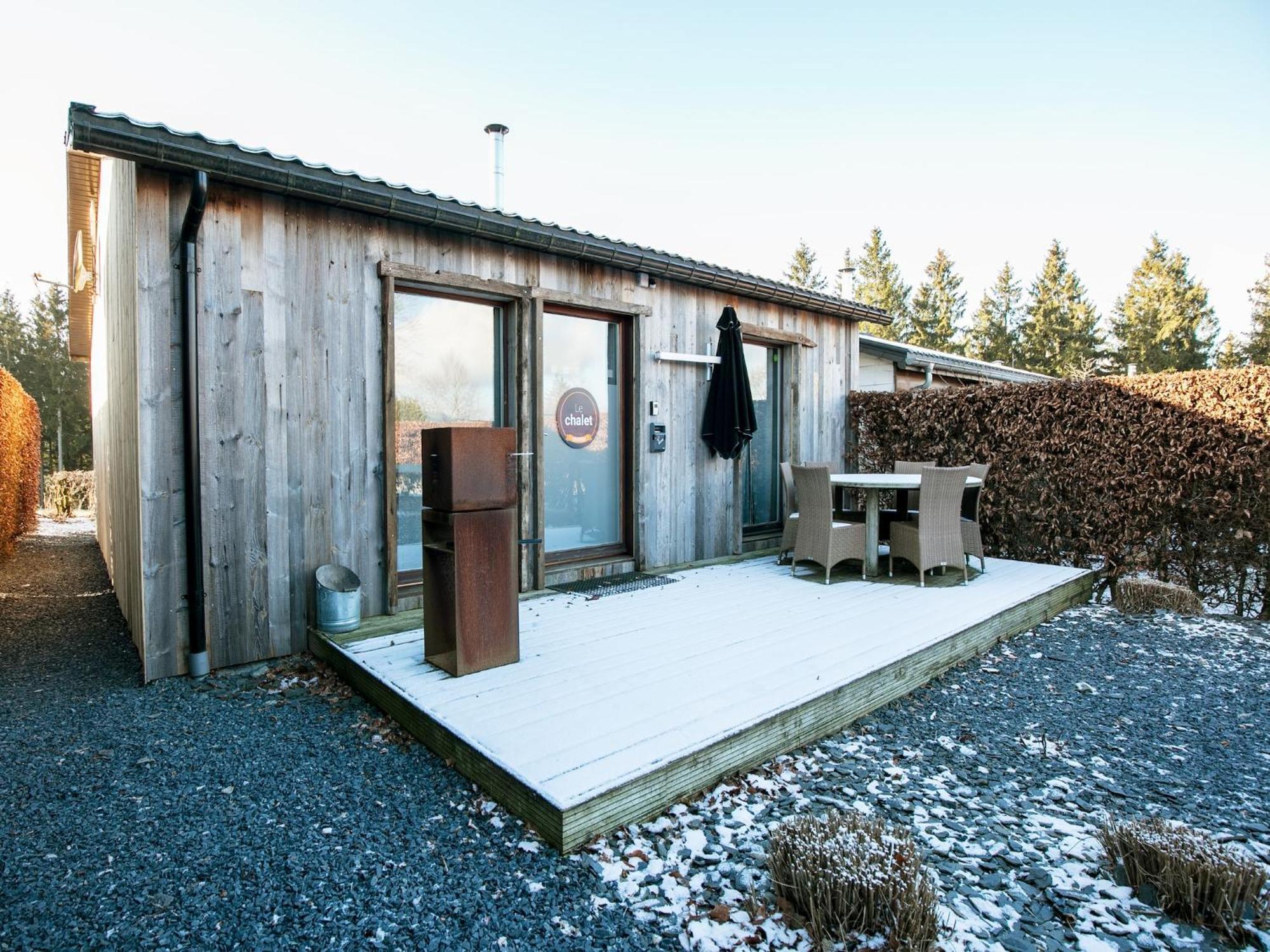 Boutique Chalet In B Llingen Near Lake Wirtzfeld Exterior foto